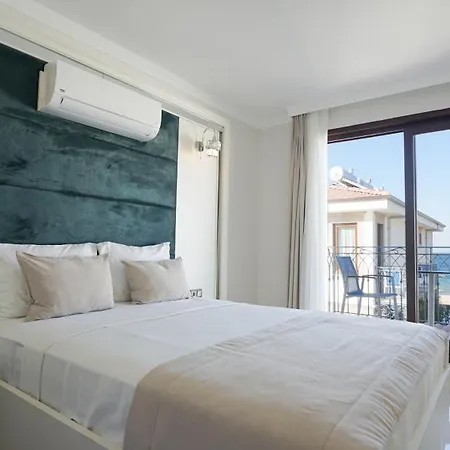 Cunda Say Hotel *