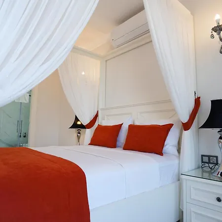 Cunda Say Hotel *