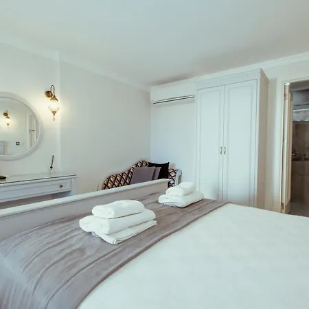 Hotel Cunda Say