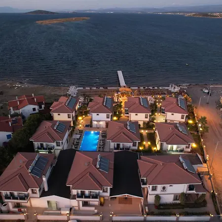 Cunda Say Hotel *