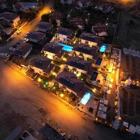 Cunda Say Hotel *